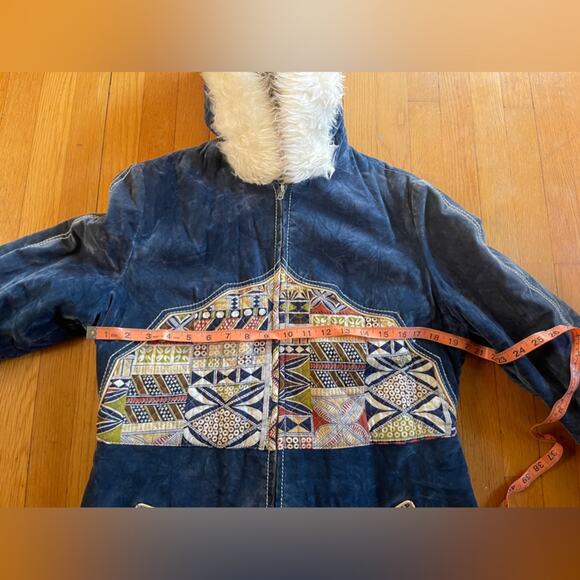 70s Vintage Blue Crush Velvet Penny Lane Style Coat w Faux Fur Trim and Hood - Picture 8 of 10